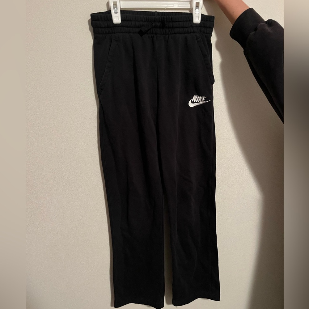 nike sweatpants size youth xl